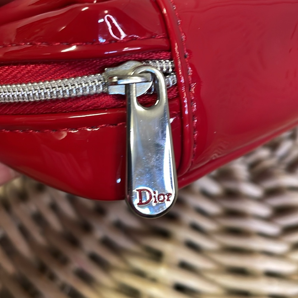 Dior makeup bag - Picture 2 of 13